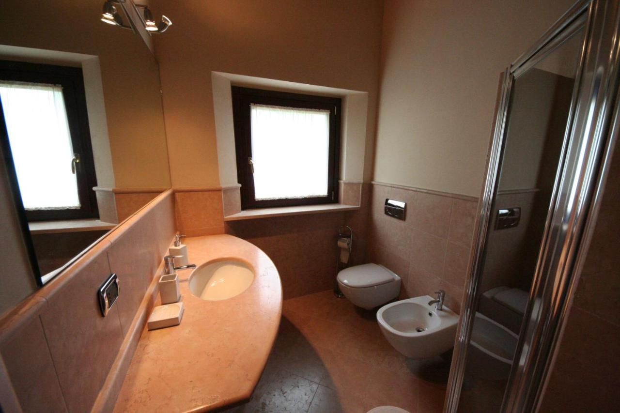 Appartamento Eagle - Theater Home Toscolano Maderno Extérieur photo