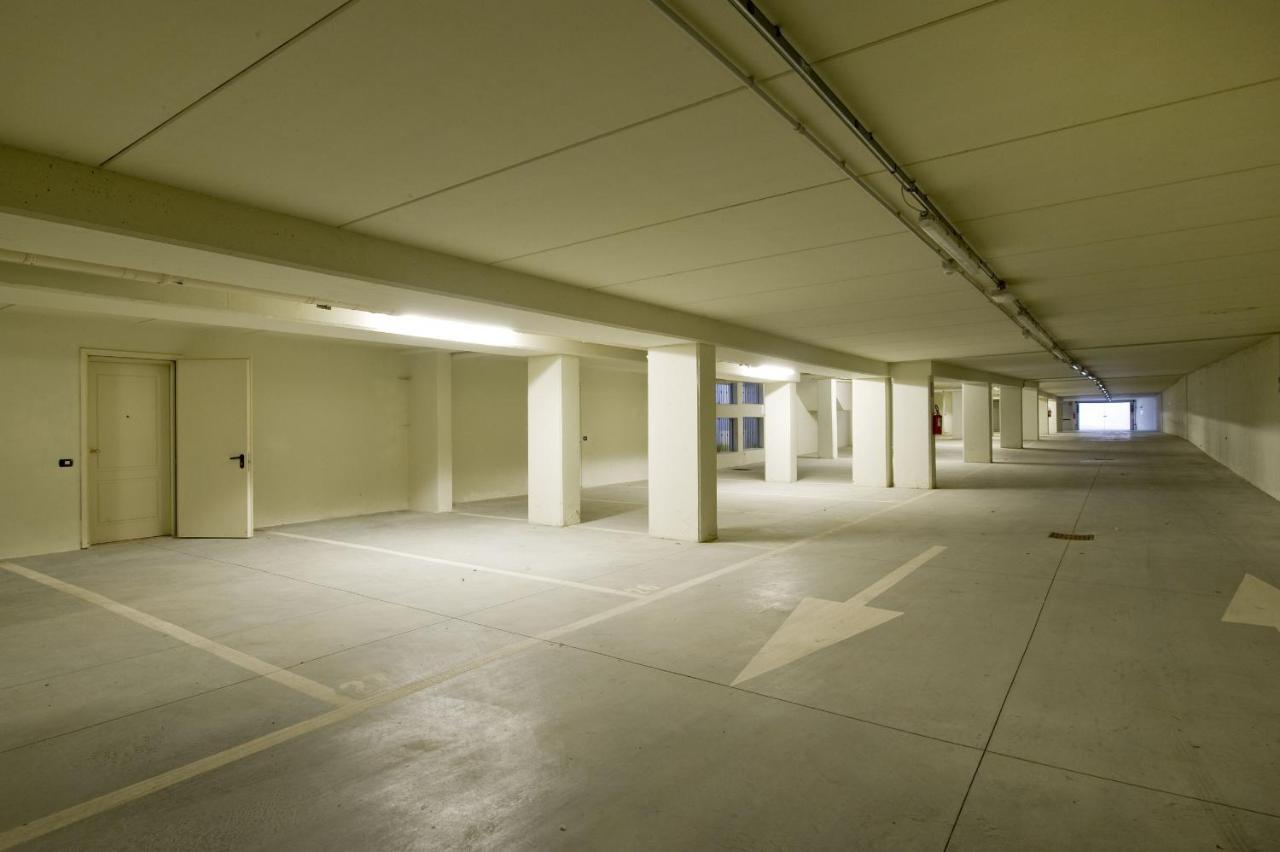 Appartamento Eagle - Theater Home Toscolano Maderno Extérieur photo